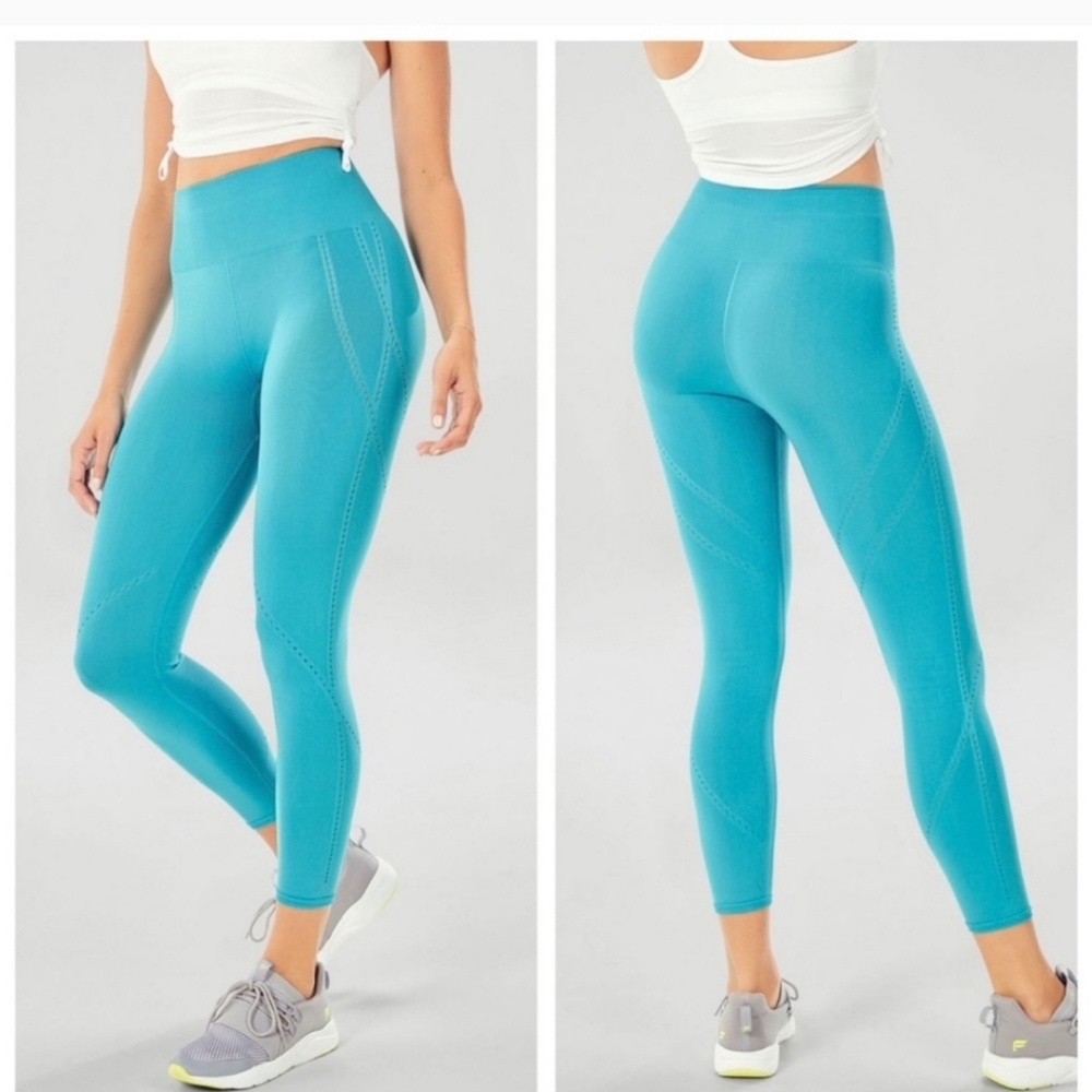 NWT Fabletics High rise leggings